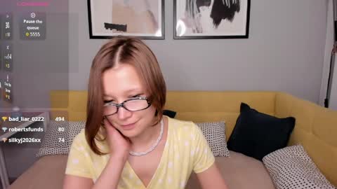 Emma 3 online show from April 11, 7:45 am