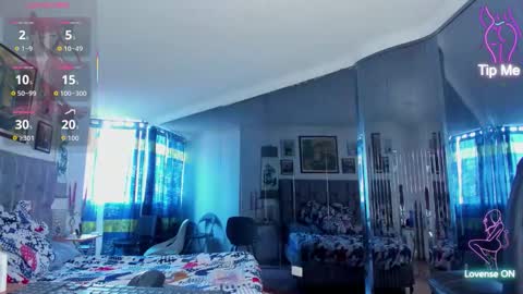 Emma online show from March 28, 1:34 pm