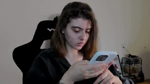 Emma online show from December 21, 8:43 pm