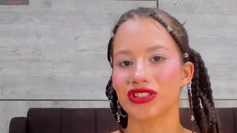 Emmapetty online show from October 9, 11:32 pm