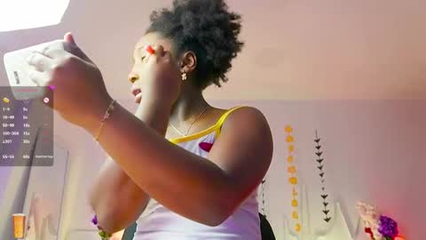 Sara online show from October 2, 11:42 am