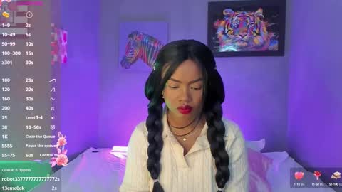 Emma online show from October 10, 6:25 pm