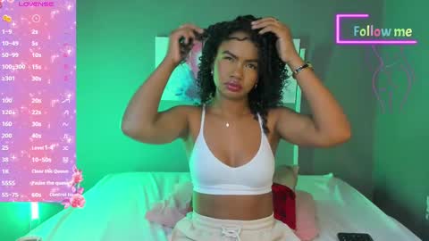 Emma online show from March 3, 5:09 pm