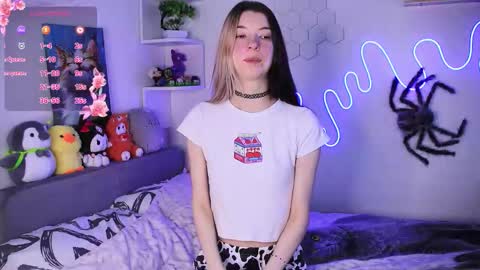 emmie_everly online show from February 16, 11:52 am