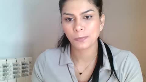 emmie online show from March 10, 11:34 am