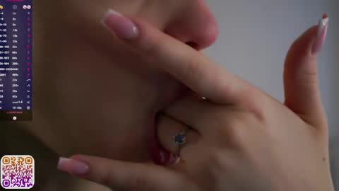 Aurora online show from April 11, 7:24 am