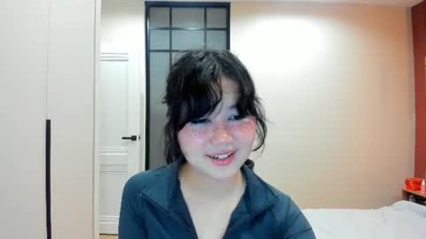 Emilia online show from June 10, 4:17 pm