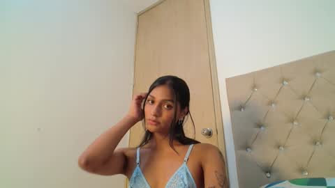 emmily online show from December 16, 11:50 pm