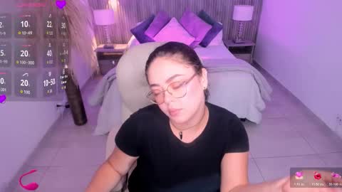 Emmy Walker online show from October 27, 11:10 am