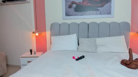 Emma online show from February 27, 12:09 pm