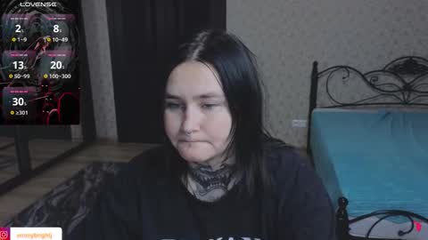 Emmy Bright     50  online show from November 1, 6:18 pm