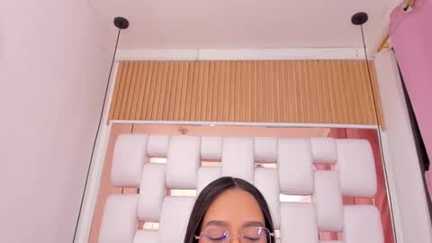 emmy online show from October 11, 11:19 pm