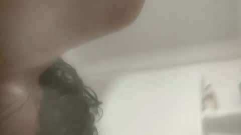 emmyredd777 online show from March 9, 12:42 pm