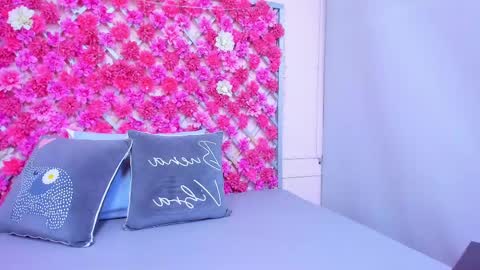 emmy rouse online show from March 1, 10:42 pm