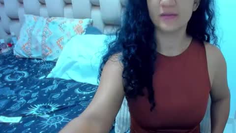 emperatriztapia online show from March 15, 4:17 am