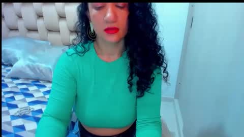 emperatriztapia online show from March 4, 10:07 pm