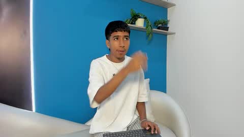 Ender online show from February 13, 5:38 pm