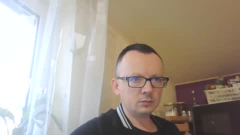 endy1989 online show from February 6, 1:43 pm