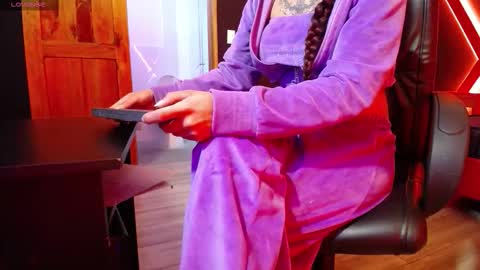 Engel online show from October 20, 10:53 am