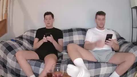 Englishladxxx online show from January 15, 10:29 pm