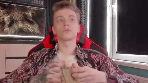 Enker online show from February 10, 10:51 am