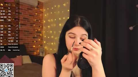 Sani online show from December 13, 8:48 pm