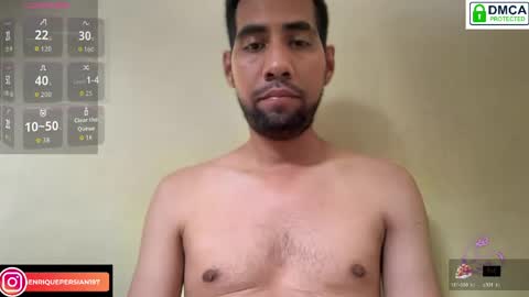 Enriquegc197 online show from May 2, 11:21 pm