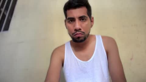 Enriquegc197 online show from February 8, 9:36 pm