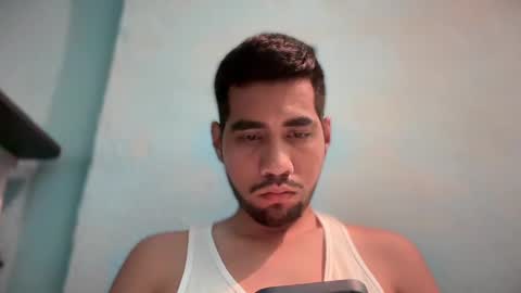 Enriquegc197 online show from March 1, 8:32 pm