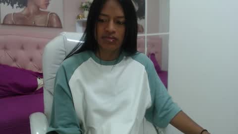 Enyenlina online show from November 25, 12:26 pm