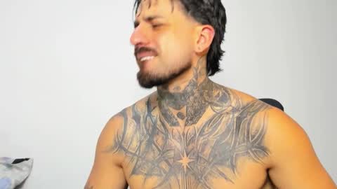 Enzo Aren online show from November 6, 12:57 am