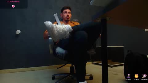 EnzoRace online show from October 8, 7:03 am