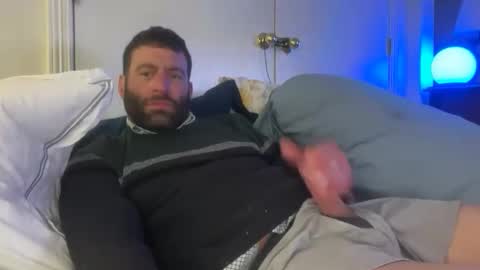 epluribusunum1 online show from March 6, 1:37 am