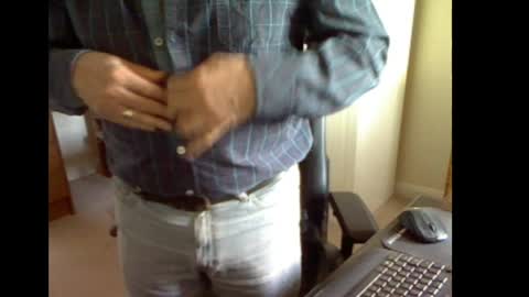 erasmus_d online show from May 3, 5:52 pm