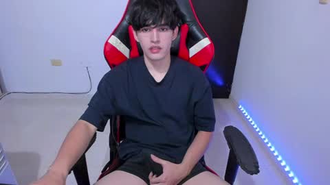 eren_tatakae online show from March 25, 2:18 am