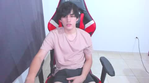 eren_tatakae online show from November 8, 3:20 am