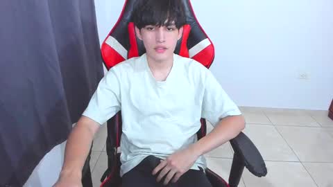 eren_tatakae online show from September 11, 3:30 am