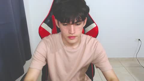 eren_tatakae online show from December 9, 11:24 pm