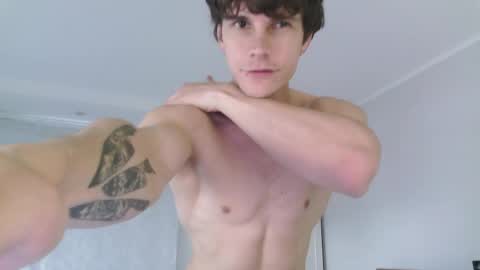 Eric Crush online show from June 3, 4:37 am