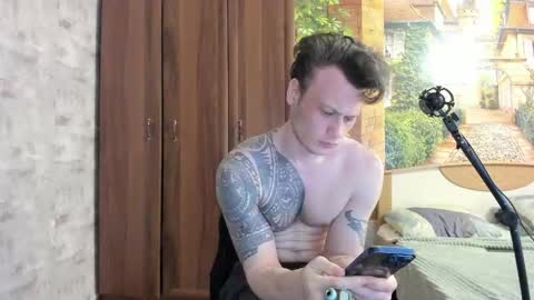 Eric online show from September 27, 7:17 am