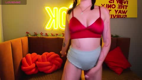 Erica 3 online show from January 9, 1:33 am