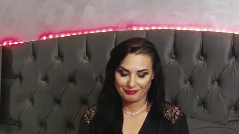 Erica online show from February 8, 10:51 pm