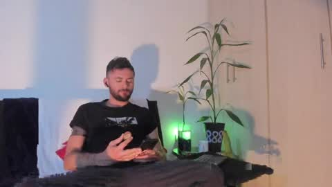 erickpritz_xh online show from May 4, 11:55 pm