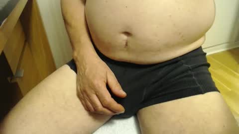 Snapshot of erik5552 chatting on September 21, 6:12 pm Erik online show from September 21, 6:12 pm