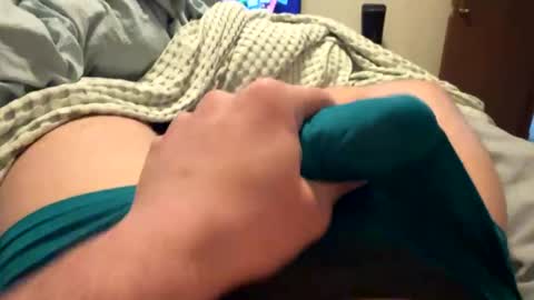 erik84915 online show from January 19, 2:27 pm