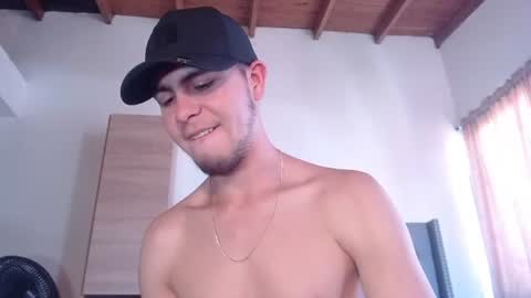 Erik rodriguez online show from July 28, 4:51 pm