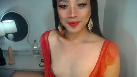 erika_madrigal online show from September 21, 7:51 pm