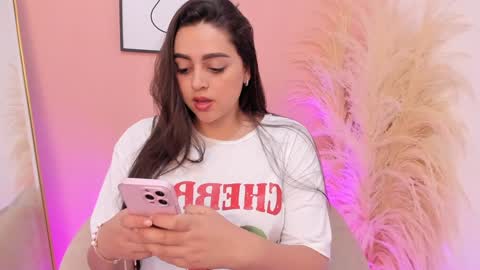 Snapshot of erika_mendez1 chatting on January 10, 8:26 pm Erika Mendez online show from January 10, 8:26 pm