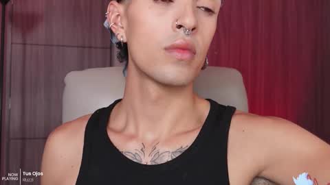   online show from April 16, 8:09 pm