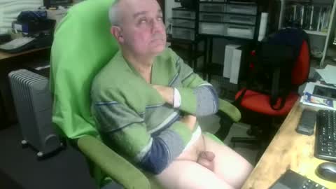 ernello online show from December 13, 9:32 pm